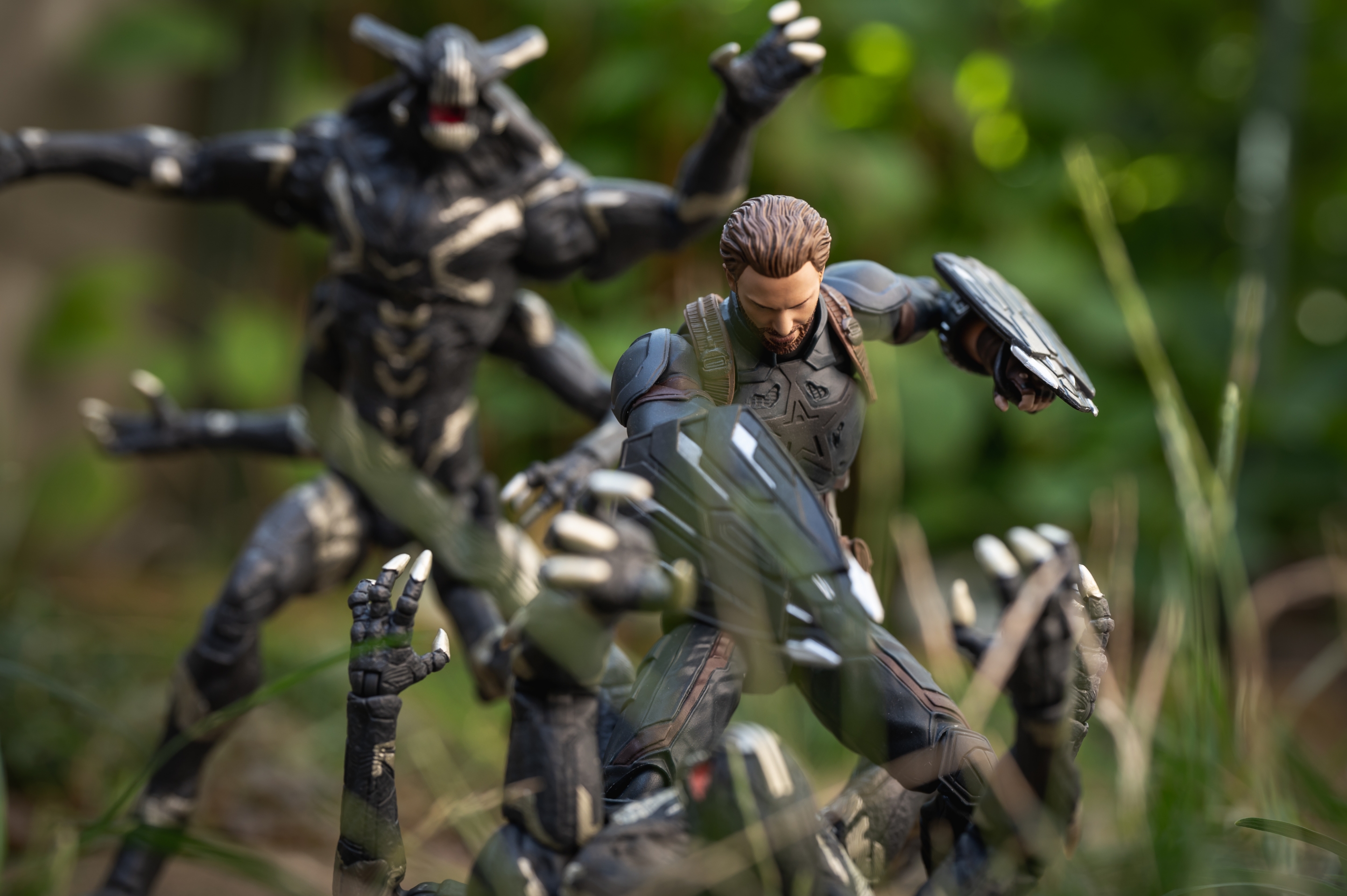 レビュー】マーベルレジェンド アウトライダーズ : 関節フィギュア庫