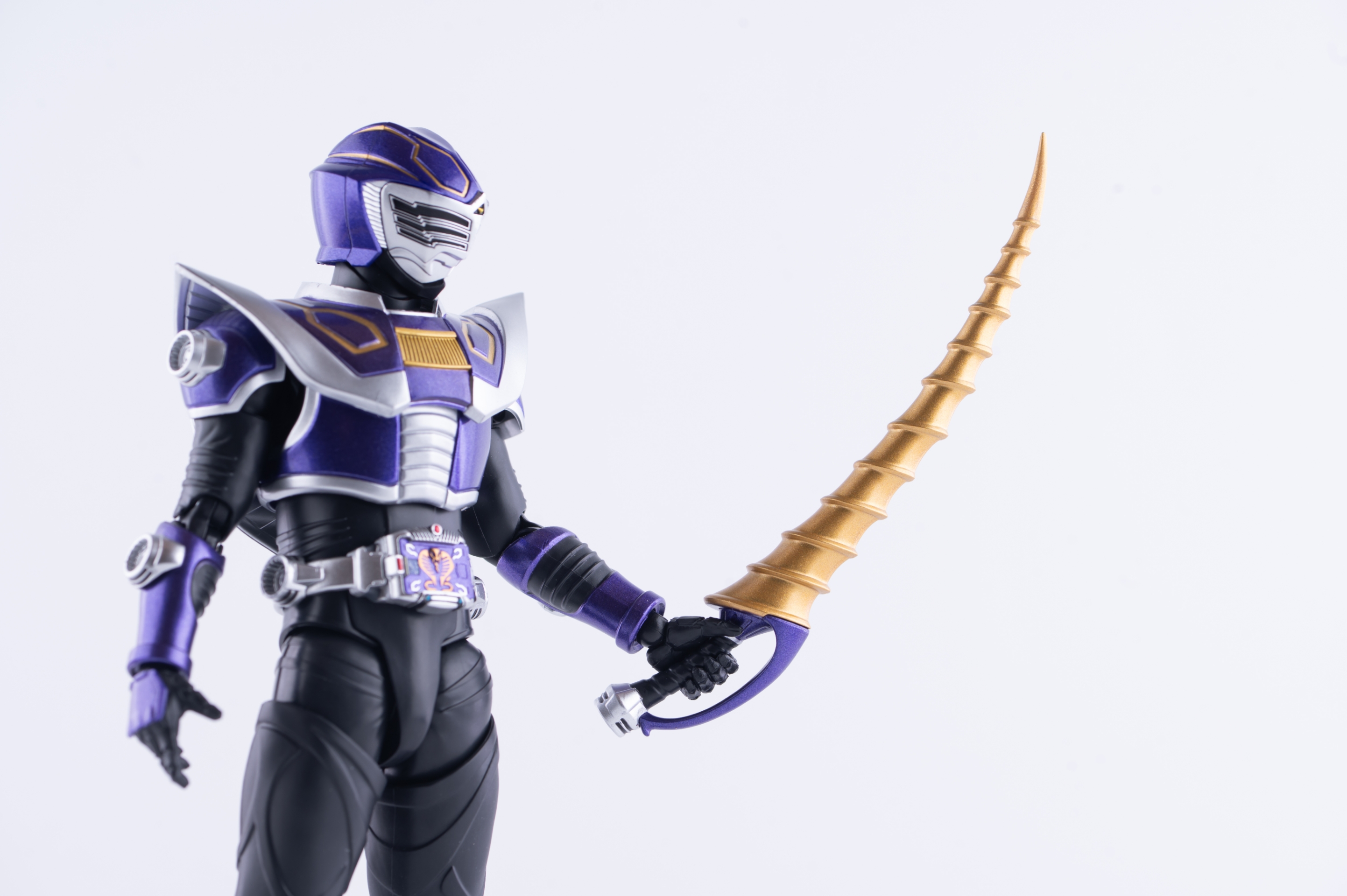 レビュー】S.H.figuarts 仮面ライダー王蛇 真骨彫製法 : 関節フィギュア庫