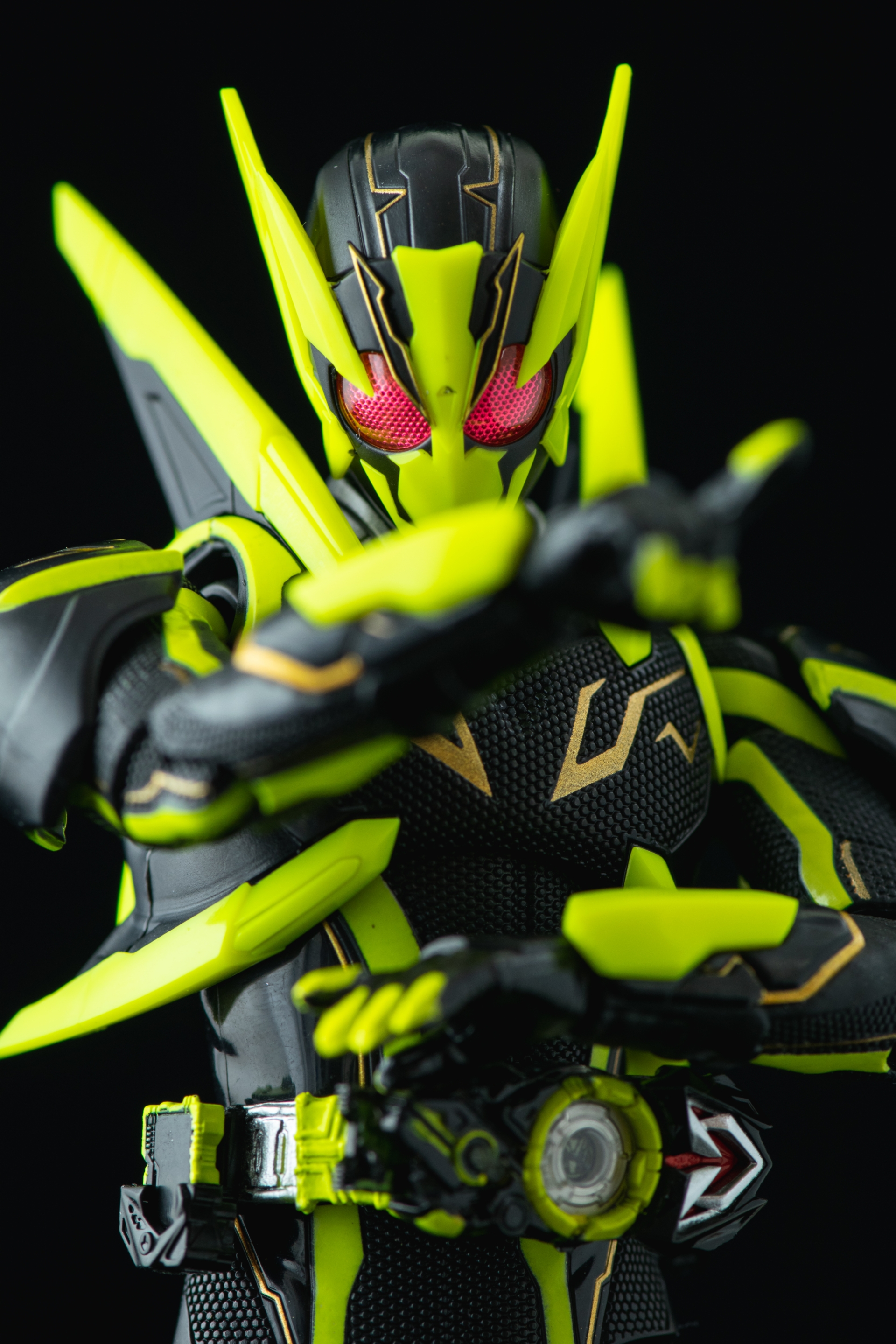 レビュー】S.H.Figuarts 仮面ライダーゼロワン シャイニング