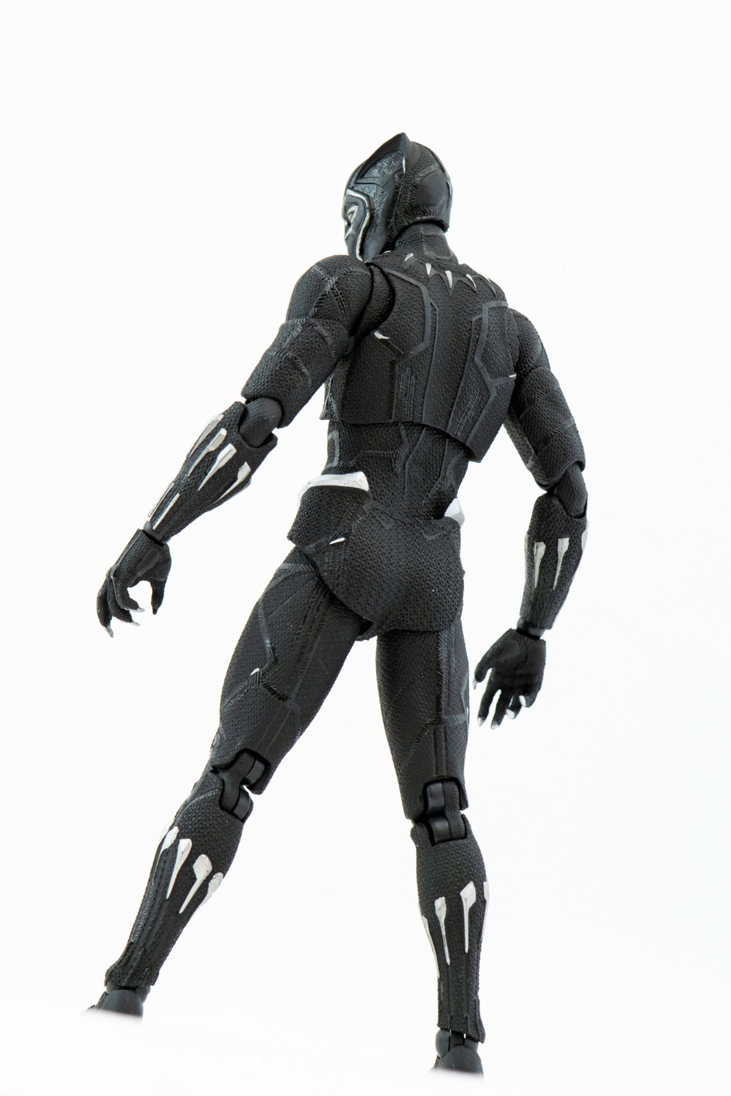 【美品】MAFEX ブラックパンサー 新規頭部パーツでバージョンアップ！高潔な王族ヒーロー