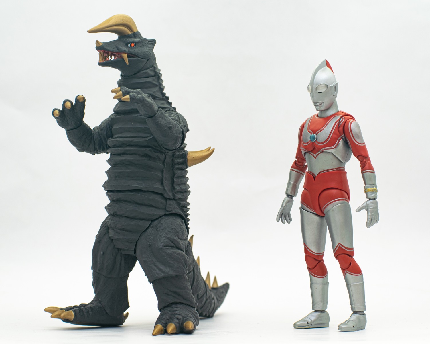 レビュー】S.H.figuarts ブラックキング : 関節フィギュア庫