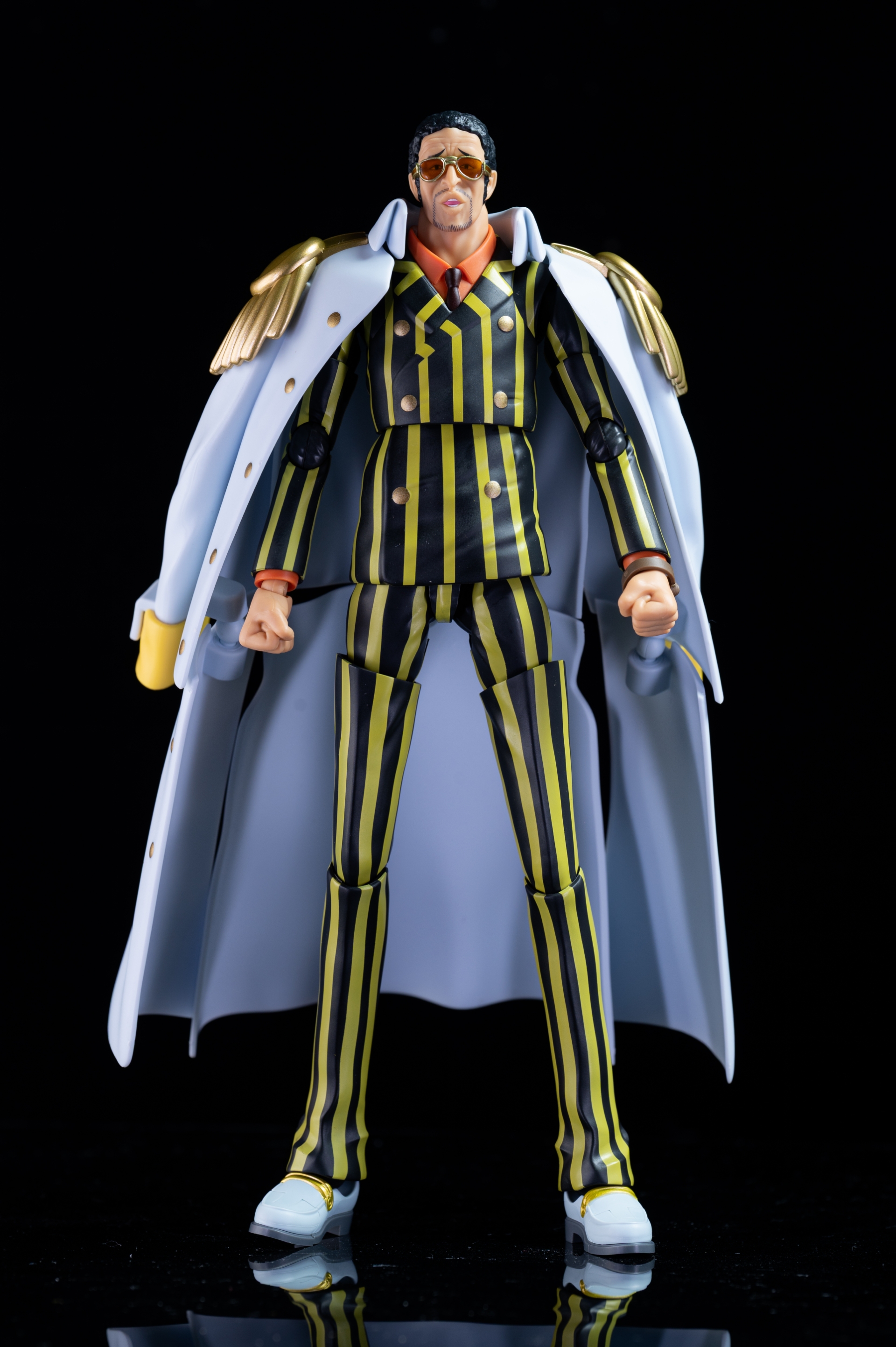 レビュー】S.H.Figuarts ボルサリーノ -未来島エッグヘッド- : 関節