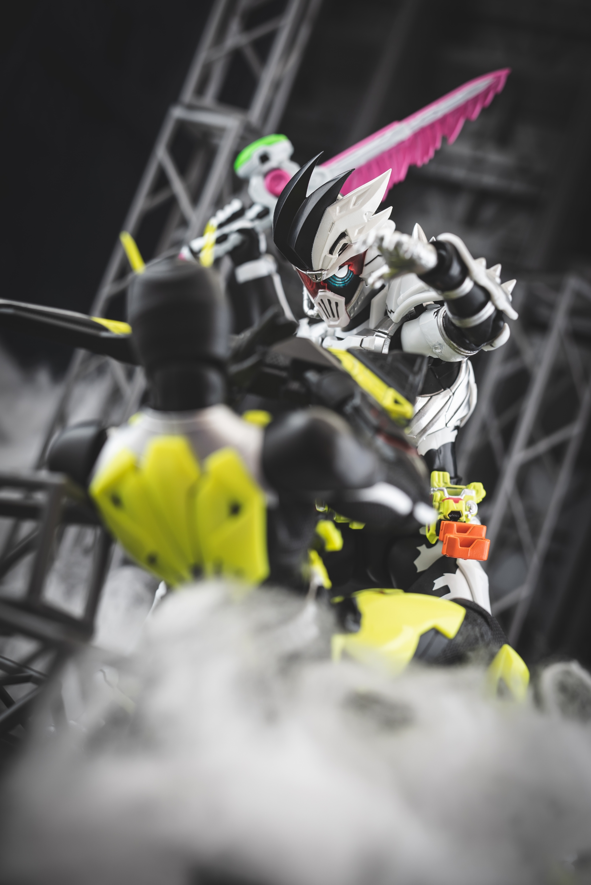 レビュー】S.H.figuarts 仮面ライダーゲンム ゾンビアクションゲーマー