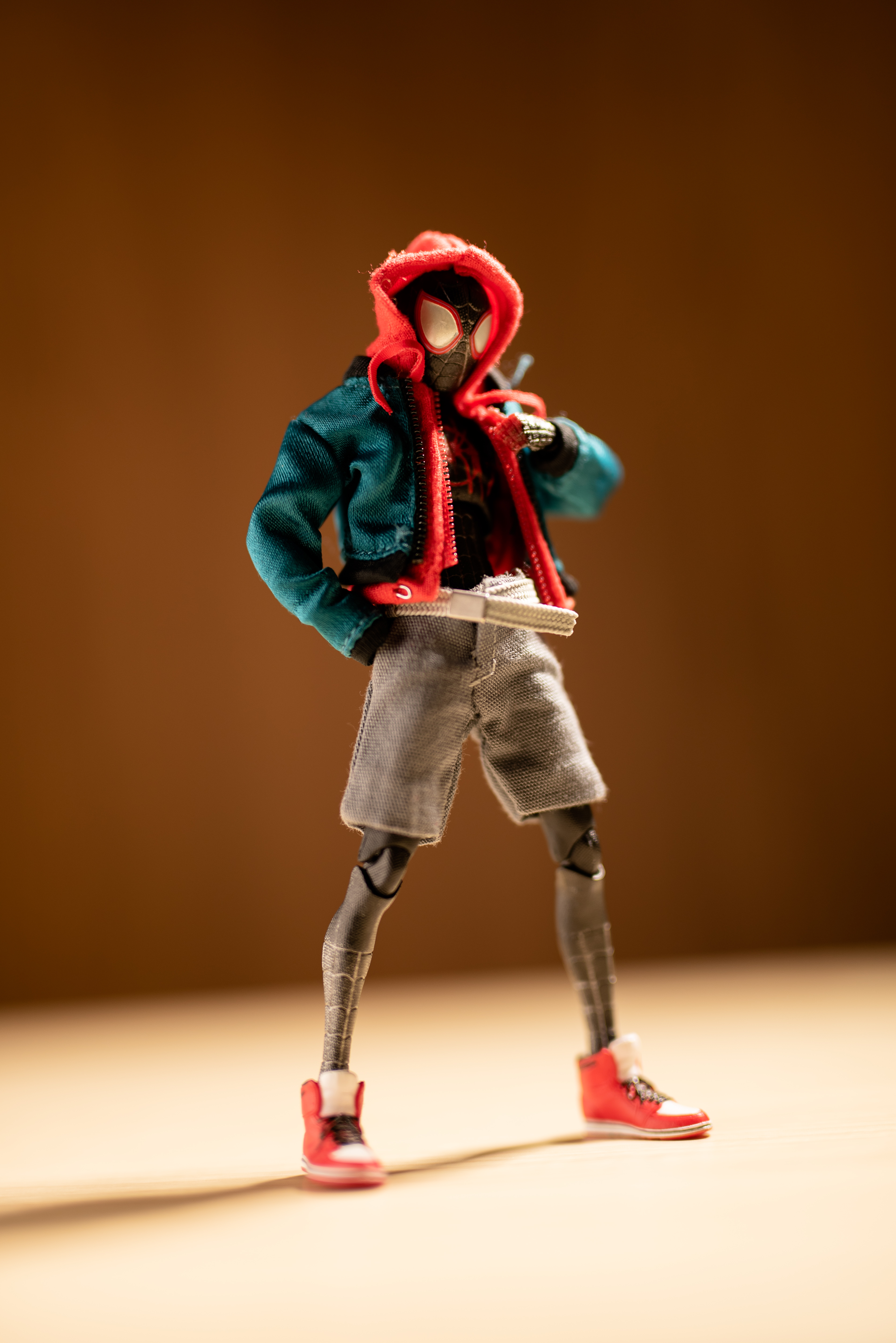 レビュー】MAFEX スパイダーマン（Miles Morales) : 関節フィギュア庫