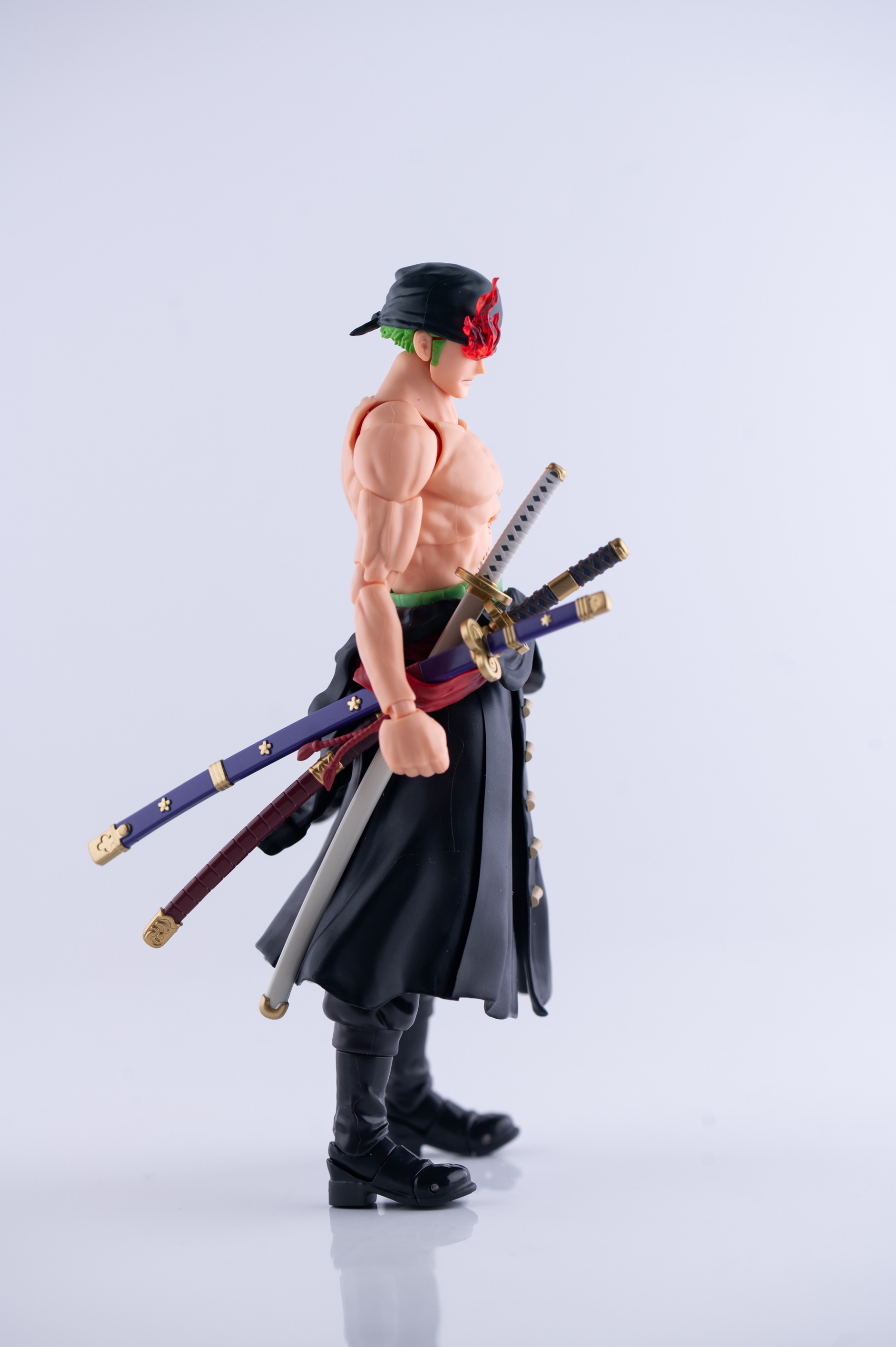レビュー】S.H.figuarts ロロノア・ゾロ -地獄の王- : 関節フィギュア庫