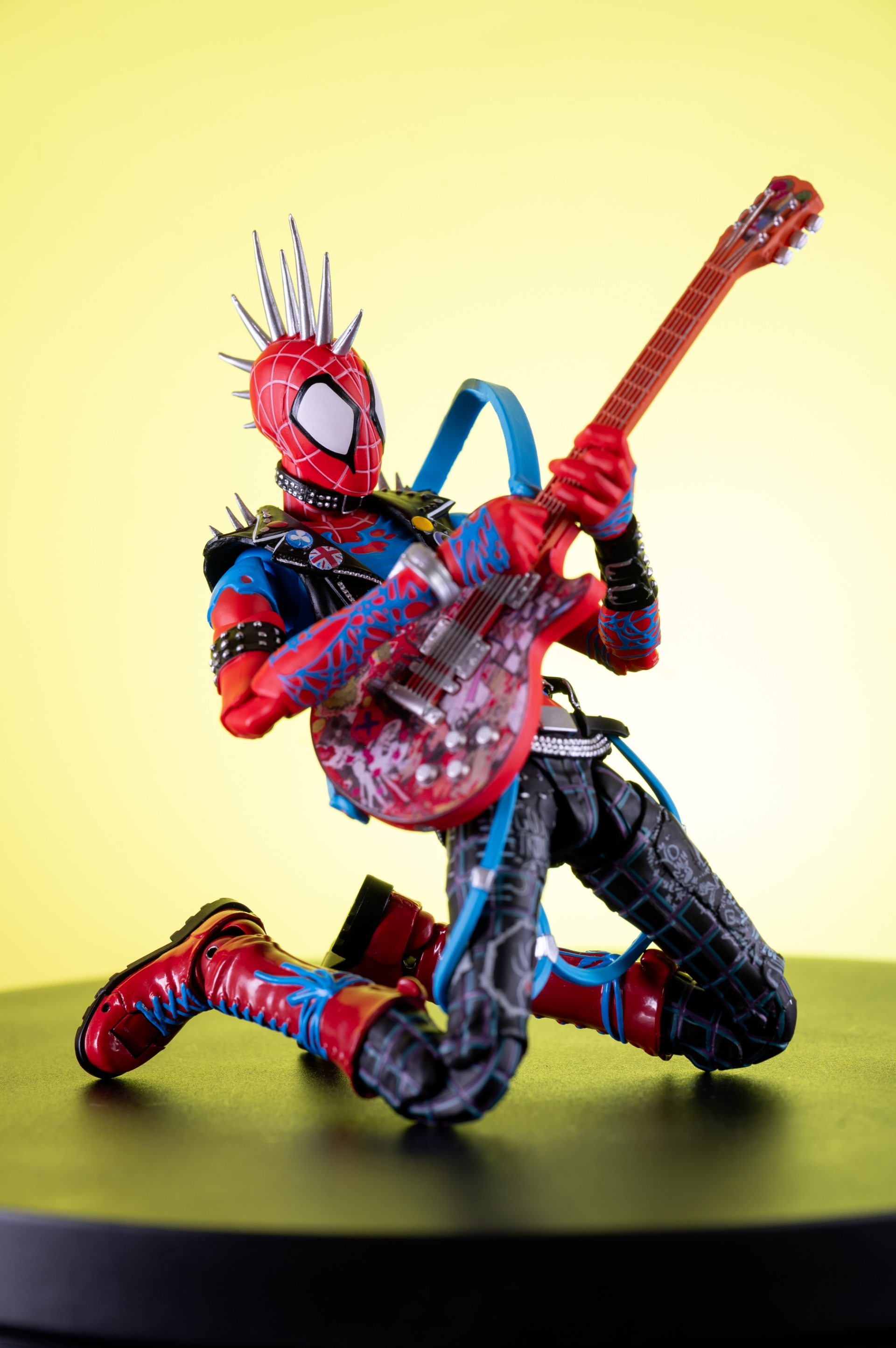 レビュー】S.H.Figuarts スパイダー・パンク(スパイダーマン レビュー】S.H.Figuarts スパイダー・パンク(スパイダーマン