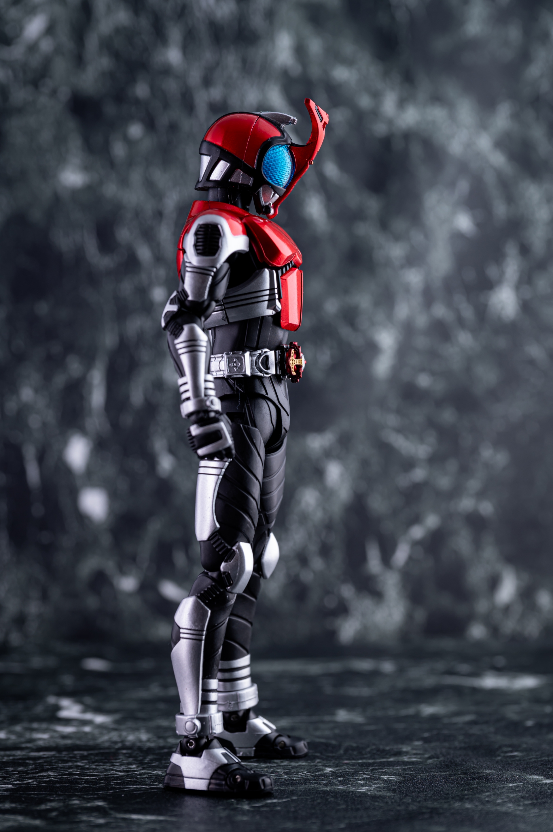レビュー】S.H.figuarts 仮面ライダーカブト ライダーフォーム レビュー】S.H.figuarts 仮面ライダーカブト ライダーフォーム