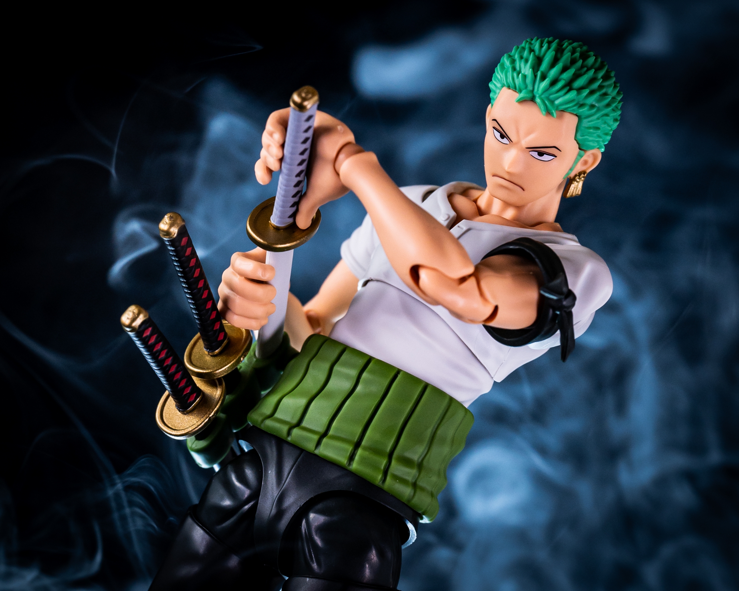 S.H.Figuarts ロロノア・ゾロ -冒険の夜明け- | おもちゃ通販の
