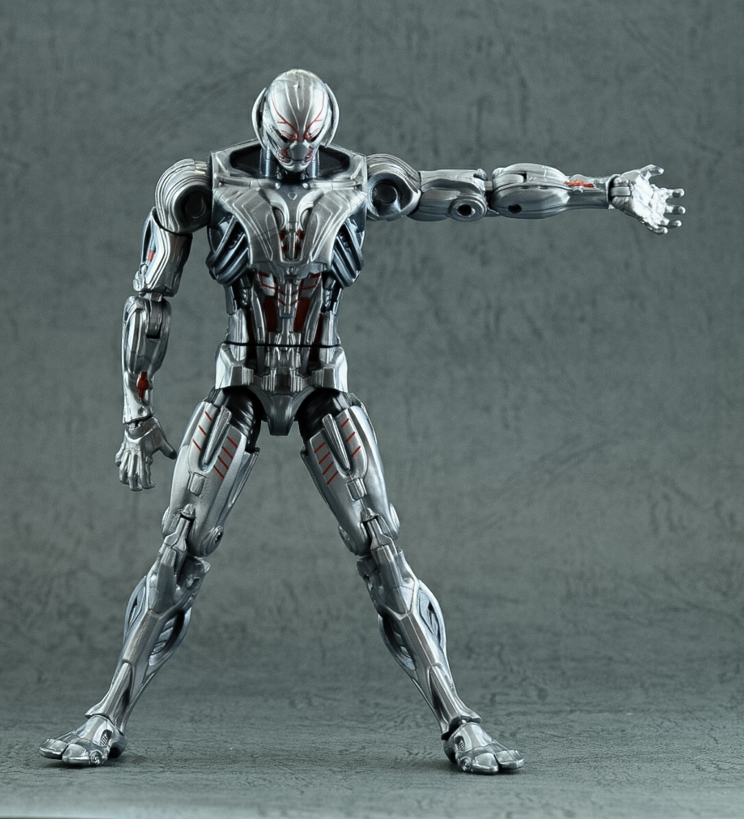 レビュー】マーベルレジェンド ウルトロン : 関節フィギュア庫