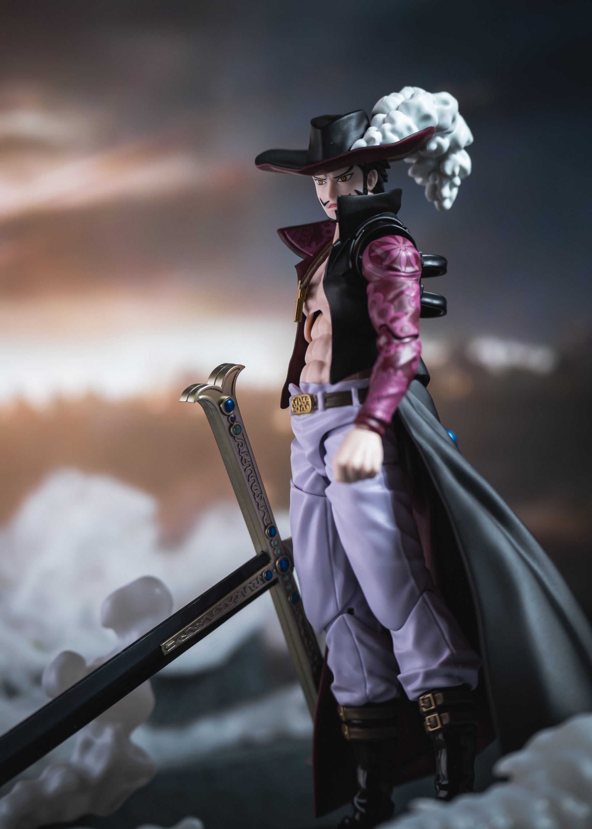レビュー】S.H.figuarts ジュラキュール・ミホーク -鷹の目- : 関節