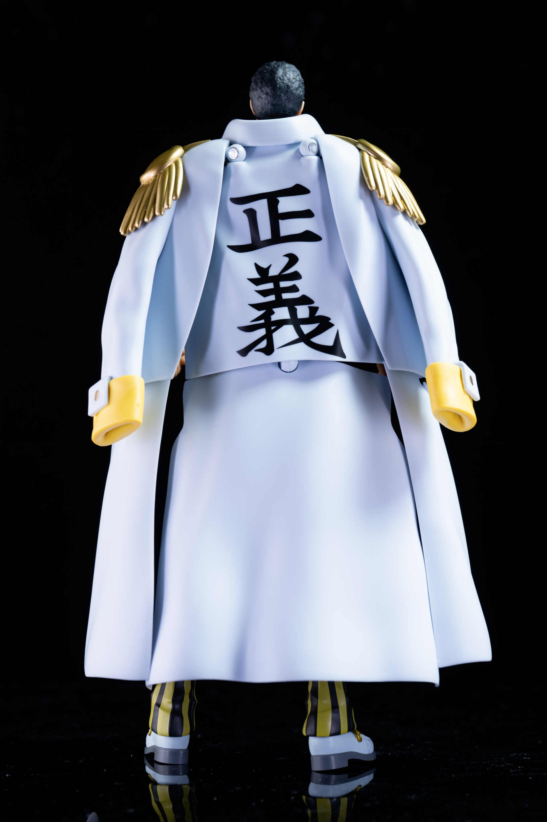 レビュー】S.H.Figuarts ボルサリーノ -未来島エッグヘッド- : 関節
