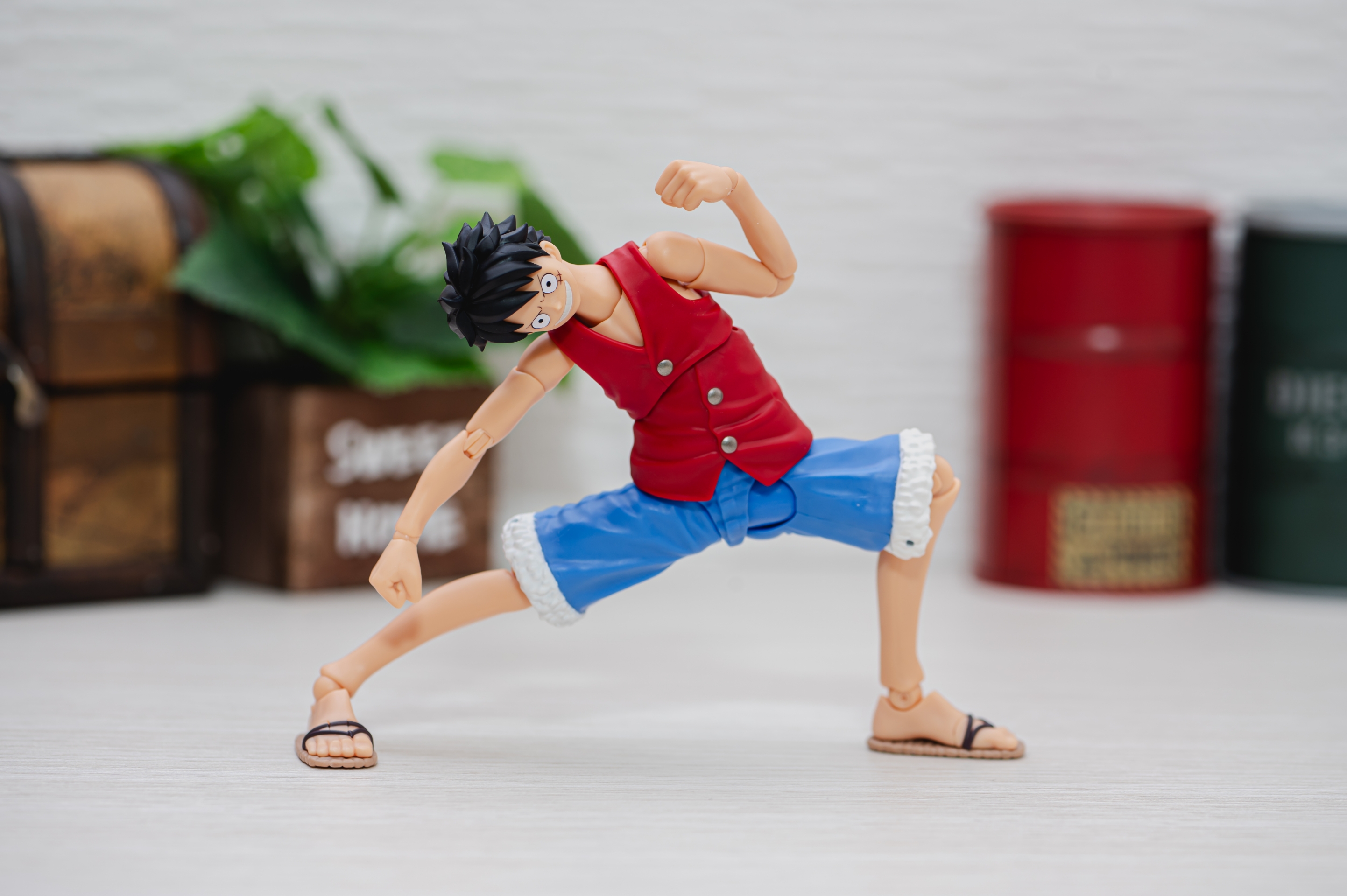 レビュー】S.H.figuarts モンキー・D・ルフィ -冒険の夜明け- : 関節 