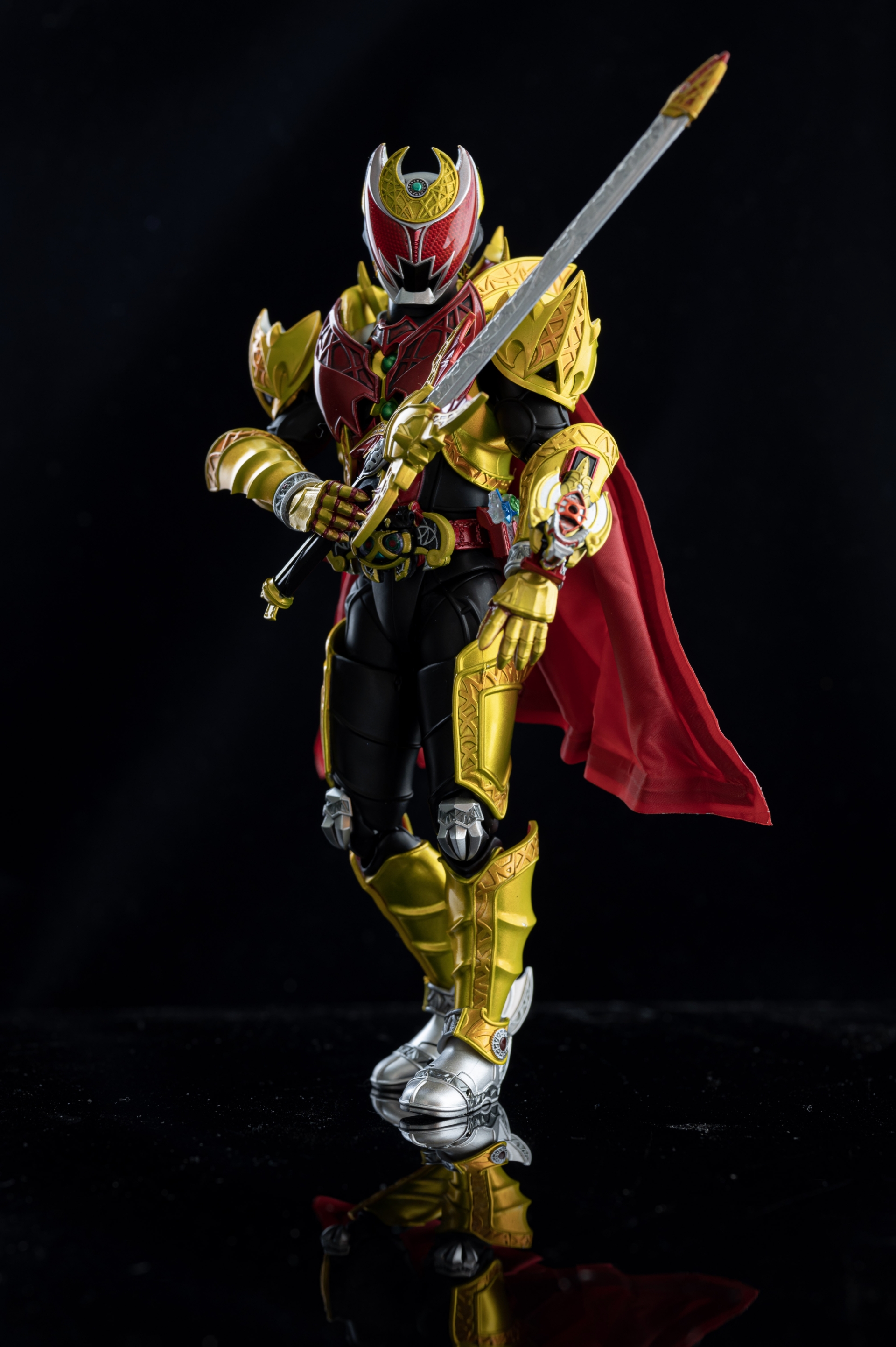 レビュー】S.H.figuarts 仮面ライダーキバ エンペラーフォーム