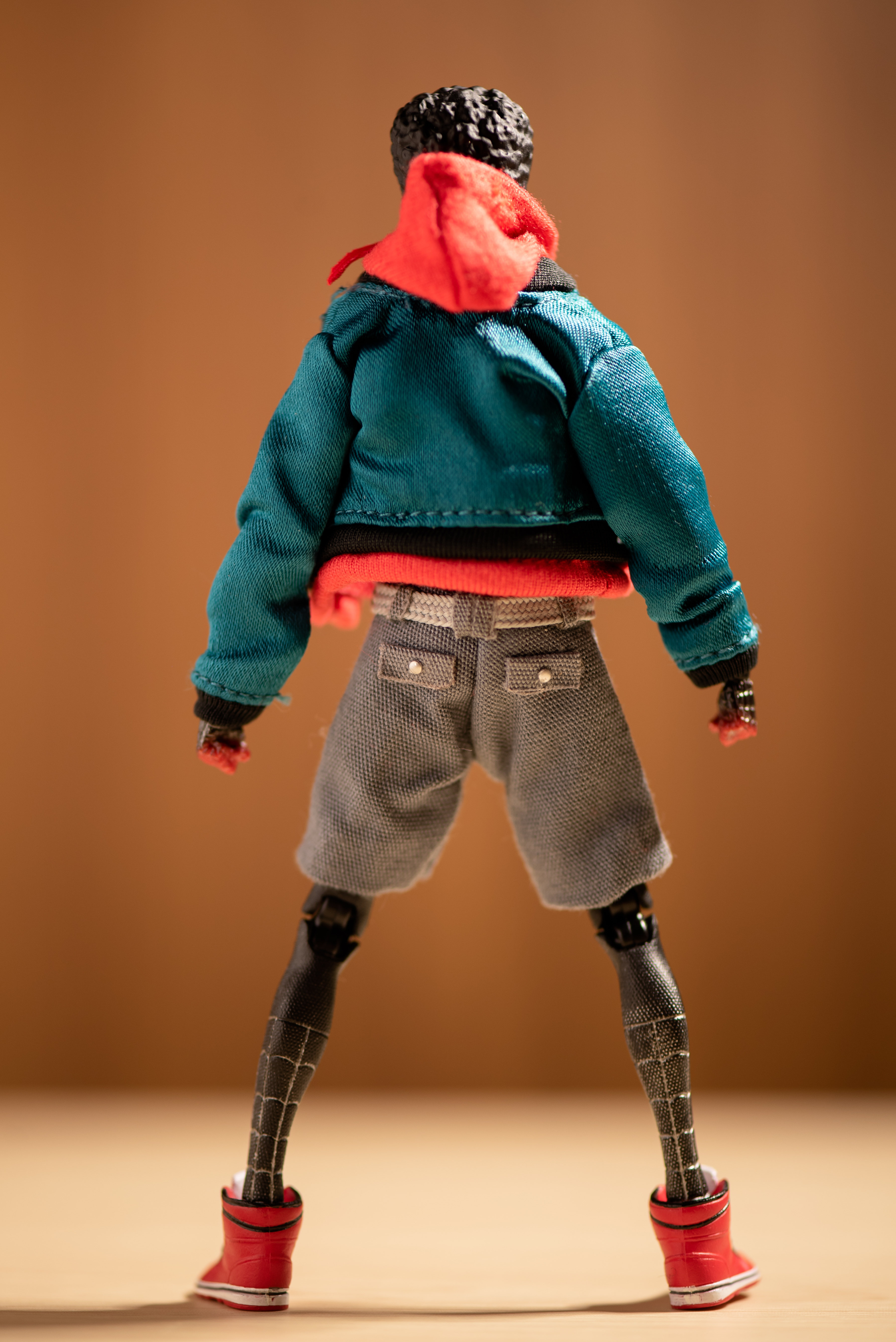レビュー】MAFEX スパイダーマン（Miles Morales) : 関節