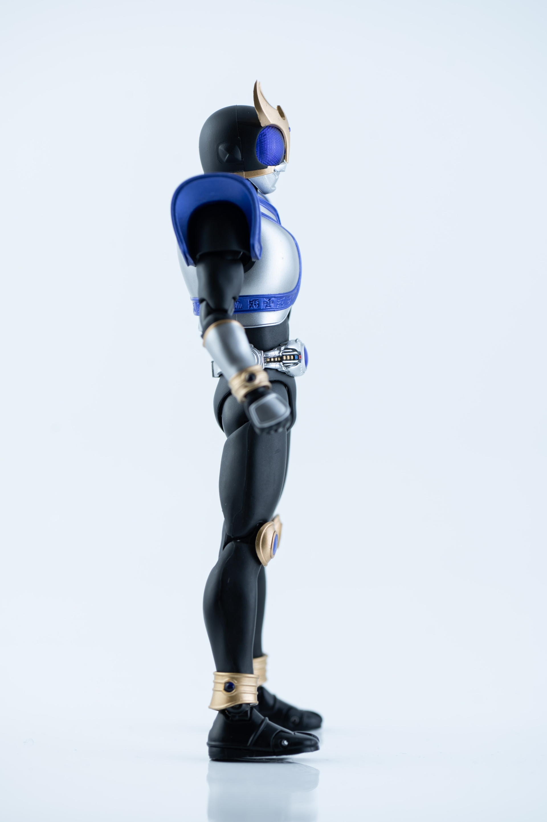 在庫ラストS.H.Figuarts（真骨彫） 仮面ライダークウガタイタンフォーム 仮面ライダークウガ タイタンフォームがS.H.Figuarts（真骨彫
