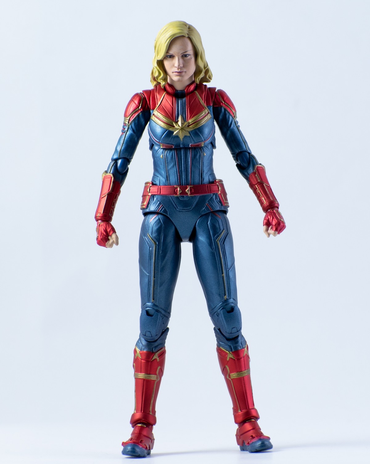 SHフィギュアーツ マーベルレジェンド キャプテンマーベル