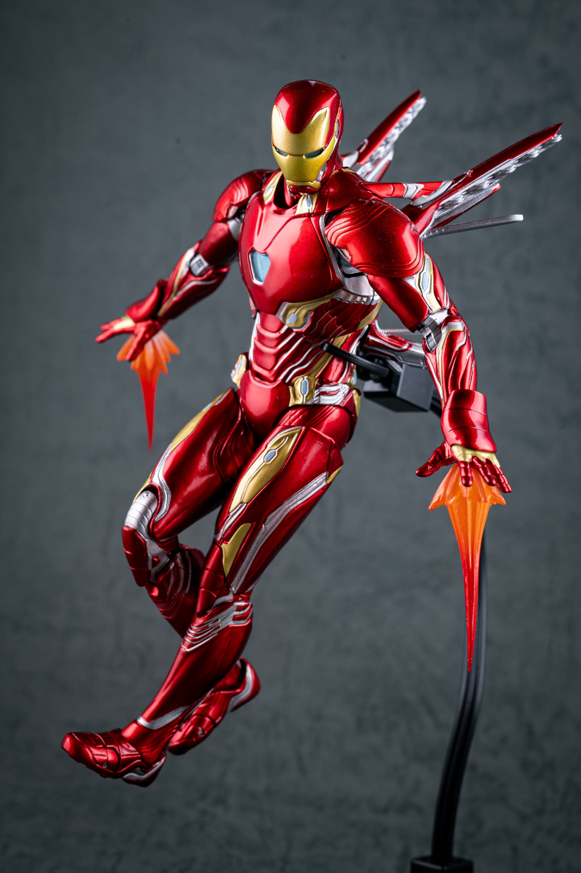 レビュー】MAFEX アイアンマン マーク50 (INFINITY WAR Ver.) : 関節