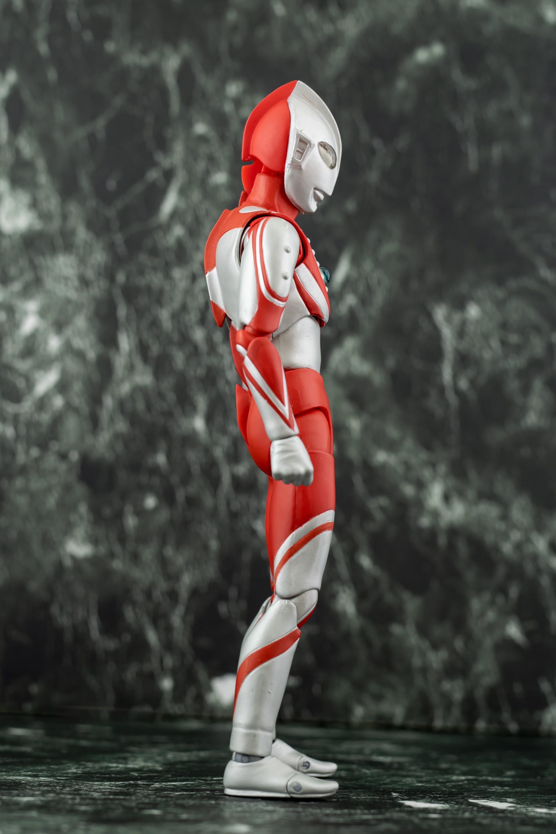 レビュー】S.H.figuarts ゾフィー : 関節フィギュア庫