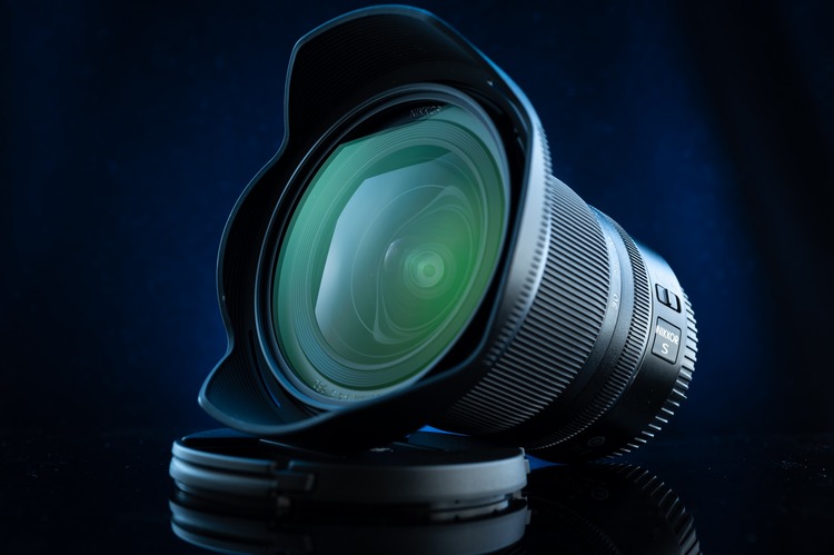 写真】NIKKOR Z 14-30mm f/4S Sライン超広角ズームレンズ 簡易
