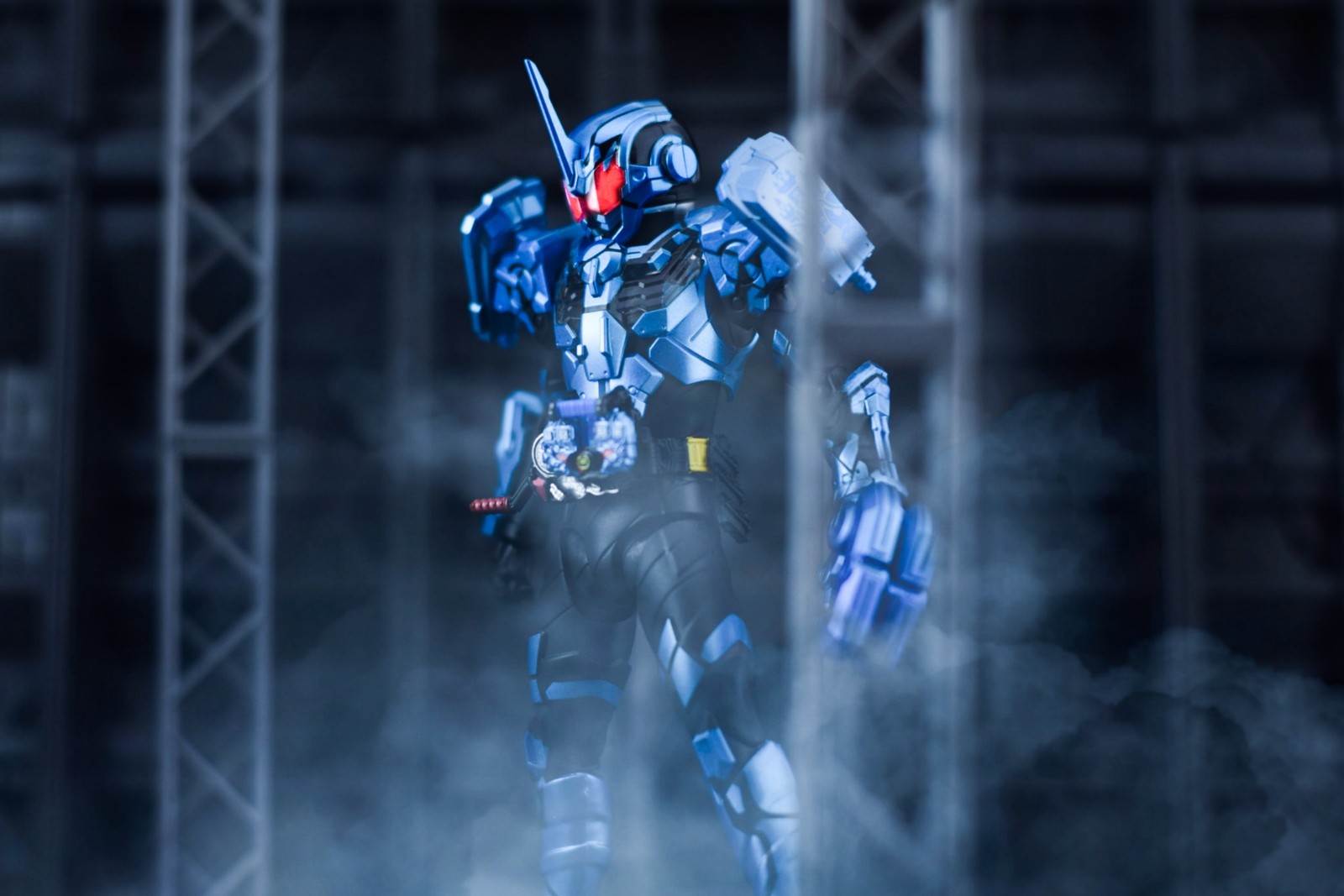 レビュー】S.H.figuarts 仮面ライダーグリスブリザード : 関節