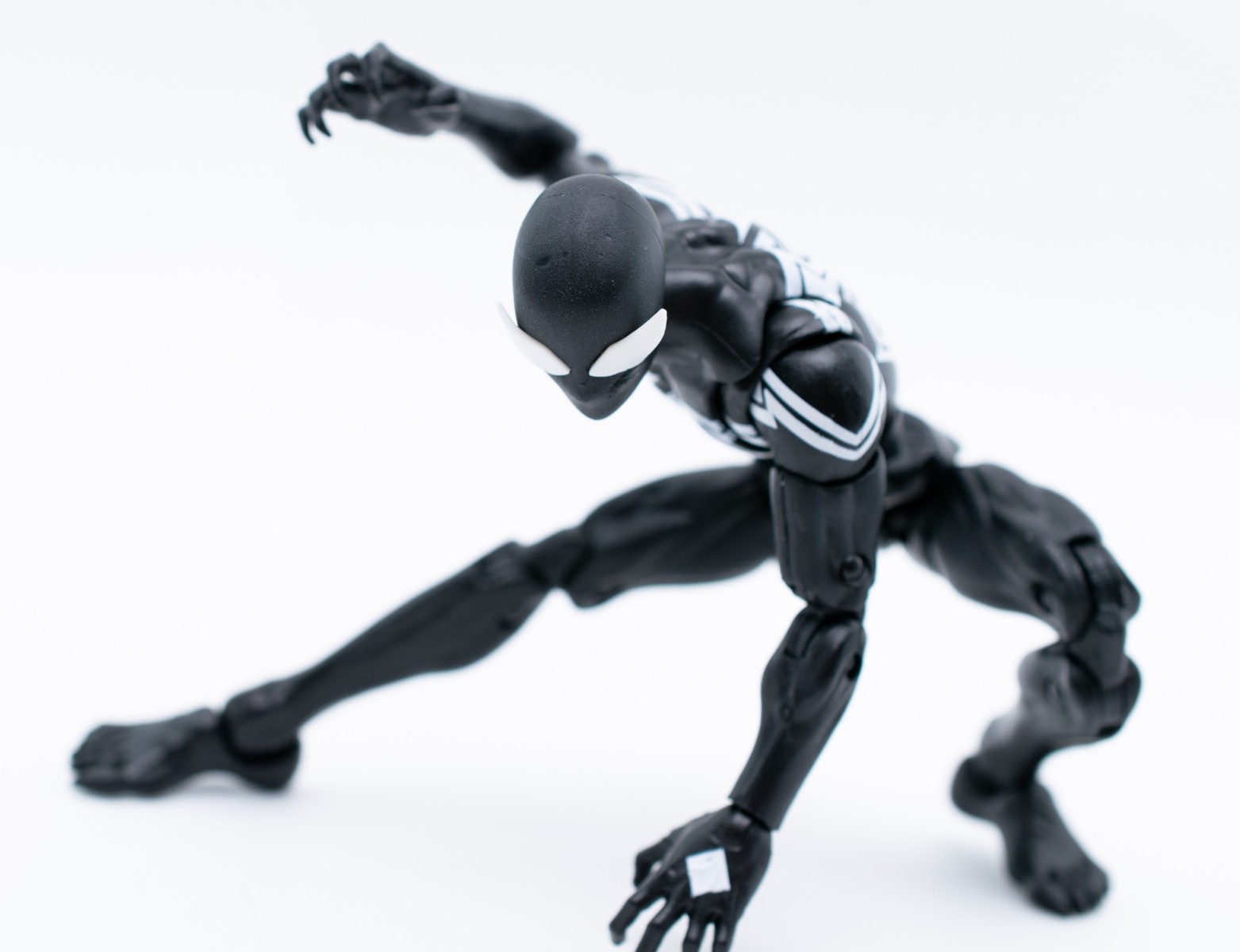 レビュー】マーベルレジェンド シンビオート・スパイダーマン : 関節