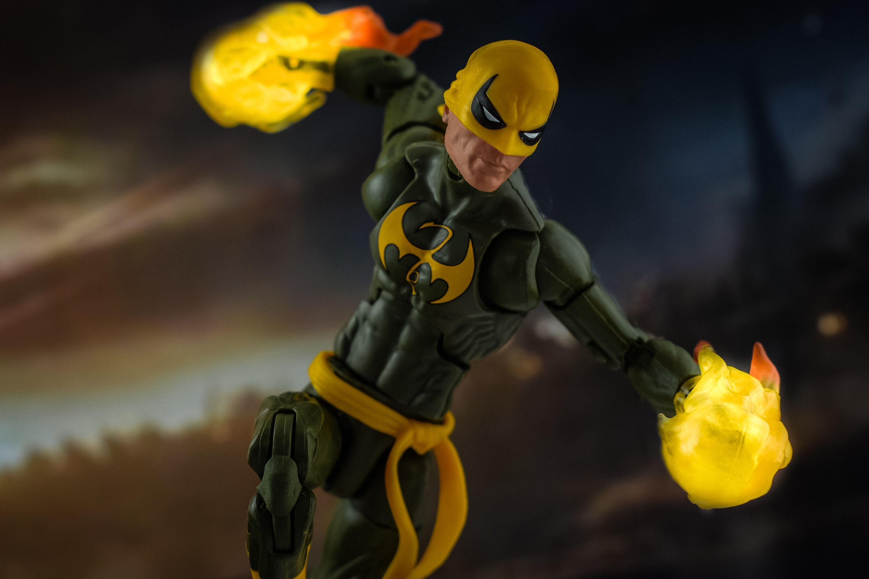 Marvel Legends Series Iron Fist and Luke Cage, 6