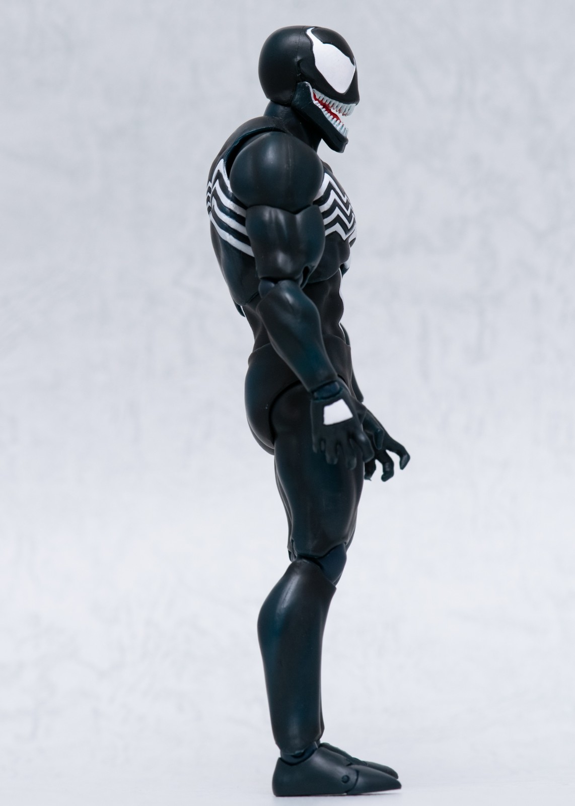 レビュー】MAFEX ヴェノム(COMIC ver.) : 関節フィギュア庫 レビュー】MAFEX ヴェノム(COMIC ver.) : 関節フィギュア庫