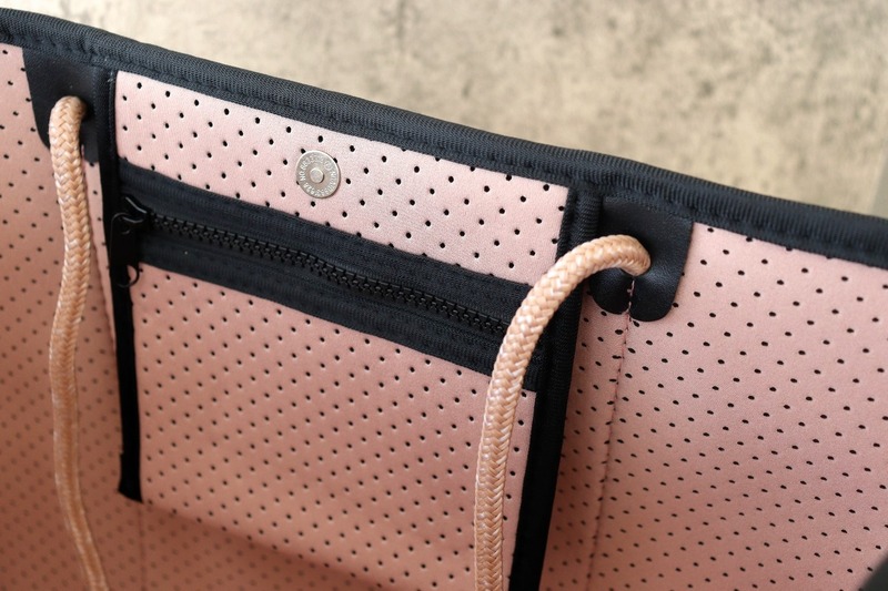 IMG_4702_copy_1500x1000