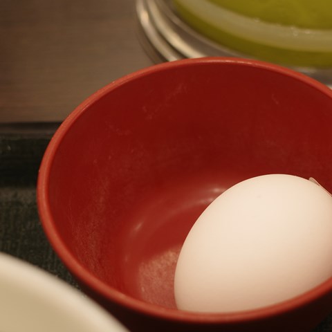 R0008373