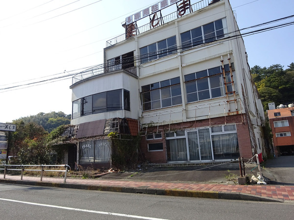 廃墟が多い鳥羽の街