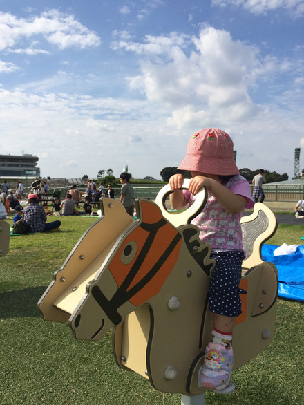 競馬場へ