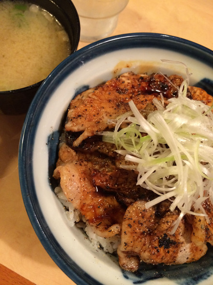 ぶたどん