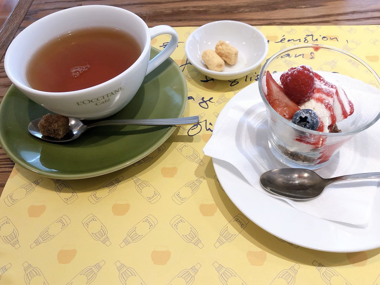 ロクシタンカフェのバースデー特典が知りたくて 小山真実のぶろぐ ロクシタンカフェのバースデー特典が知りたくて 小山真実のぶろぐ