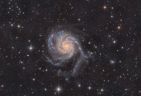 M101_crop_comp