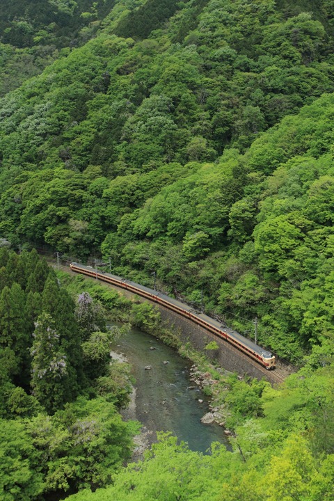 阿哲峡　国鉄色２