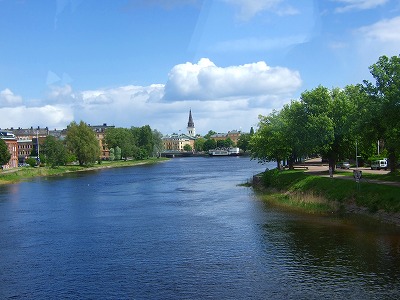 cbf9a9b2.jpg