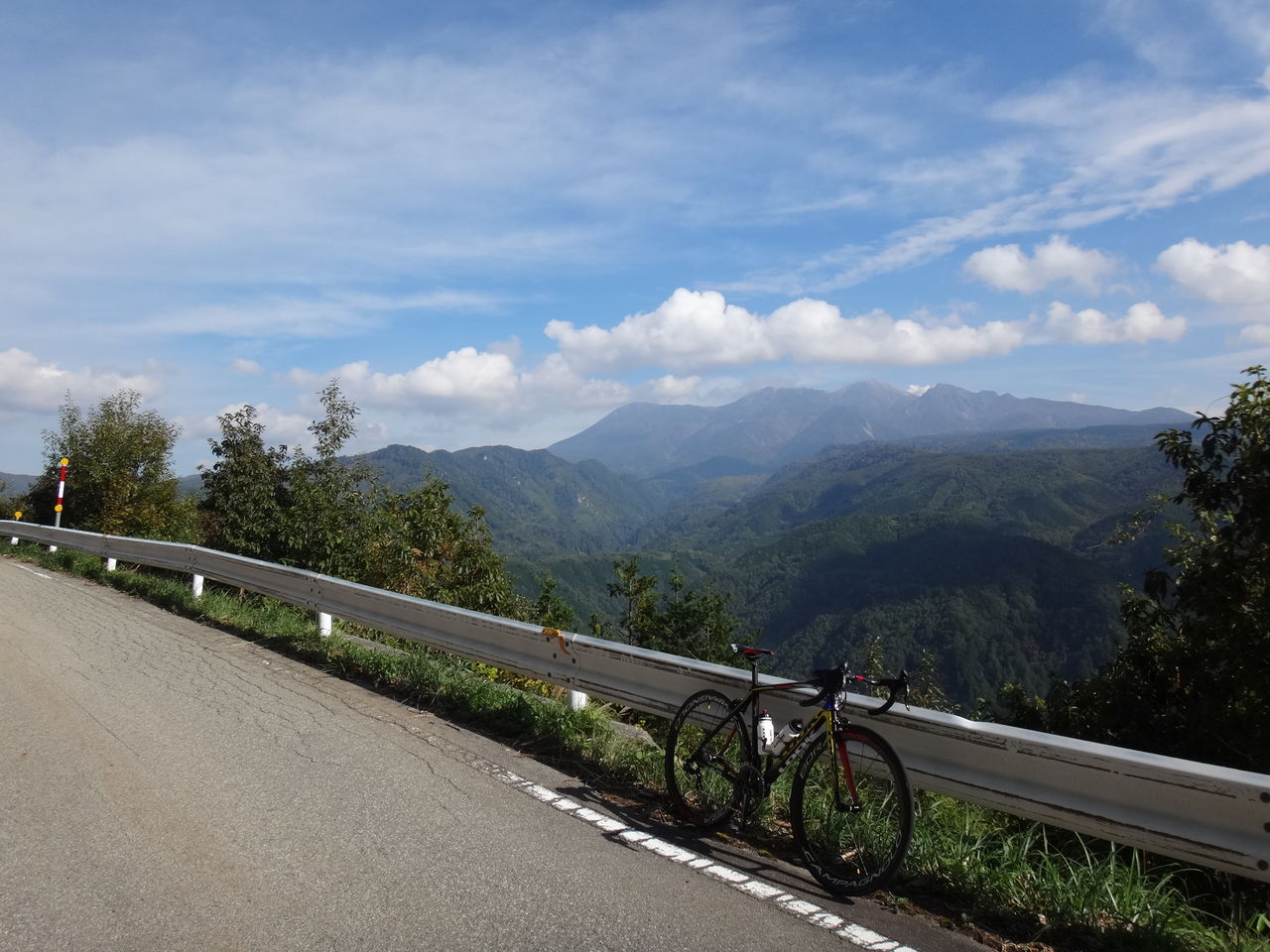 御嶽パノラマライン 自転車生活 In 生駒 Look675campy