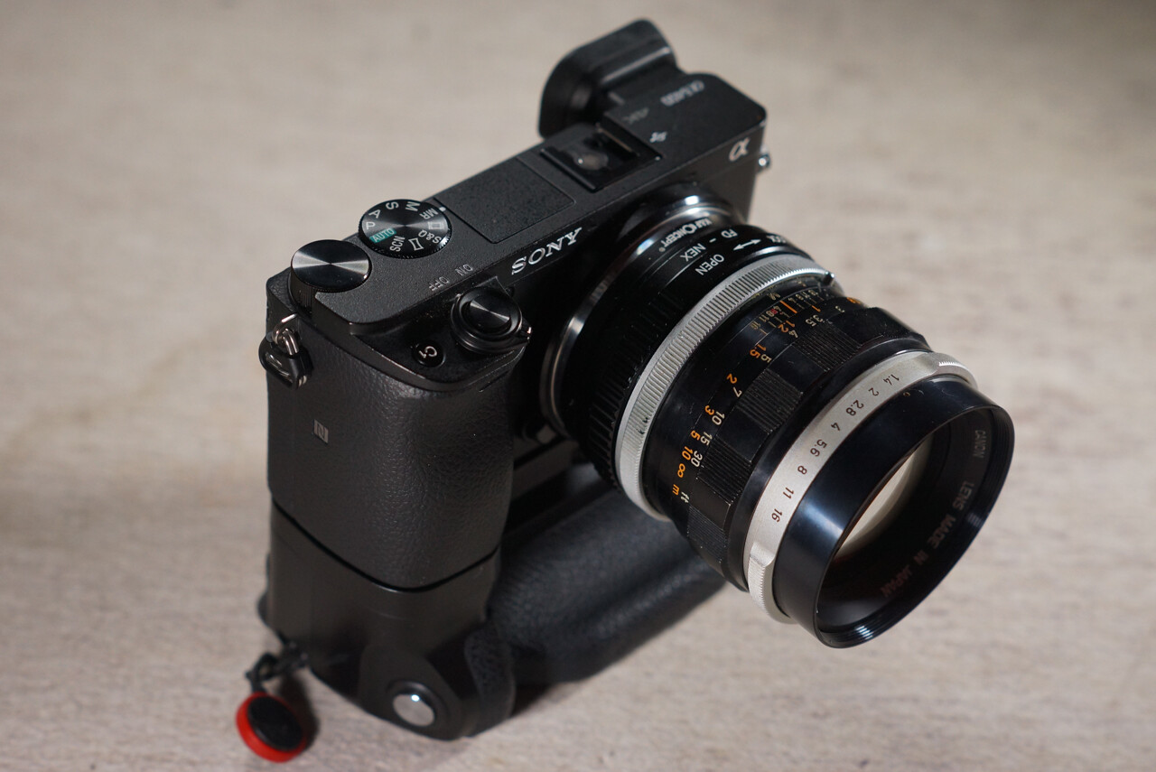 オールドレンズ Fl 50mm F1 4 に純正レンズフード S 60 をつける Moのカメラ ブログ