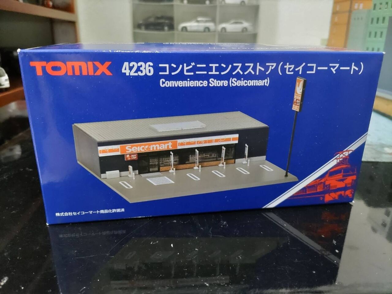 TOMIX コンビニエンスストア（セブン‐イレブン） 品番：4235
