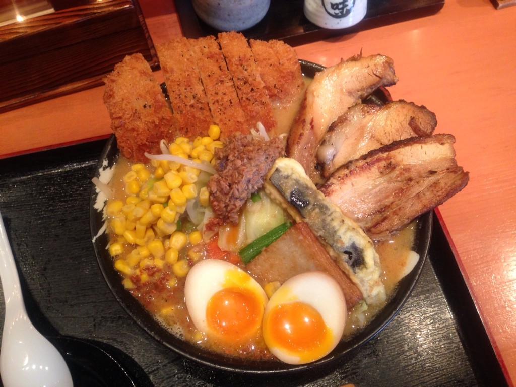 土佐蔵出し味噌 麺屋なかひら 高知県 赤味噌全部のせらーめん 日和 ましまし日和 美味いもん巡り 土佐蔵出し味噌 麺屋なかひら 高知県 赤味噌全部のせらーめん 日和 ましまし日和 美味いもん巡り