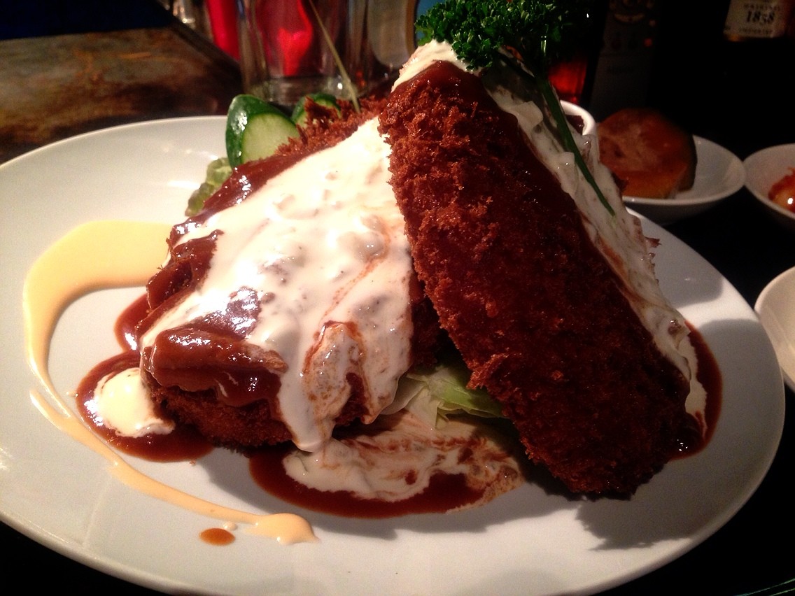 初日スタンド八事店 ジャンボわらじコロッケ定食 日和 ましまし日和 美味いもん巡り