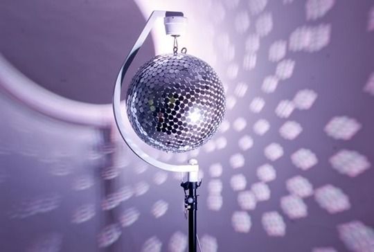 音響と舞台照明の Mask Db 日報ブログ2 再入荷 円形ミラーを使用したe Lite イーライト ミラーボール再入荷です 音響と舞台照明の Mask Db 日報ブログ2 再入荷 円形ミラーを使用したe Lite イーライト ミラーボール再入荷です