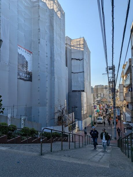 夕やけだんだん台無しマンションとカーサ桜上水でお馴染みのTHEグローバル社、大東建託のTOBで上場廃止へ（なお、株価は公表前から不自然な値動き）