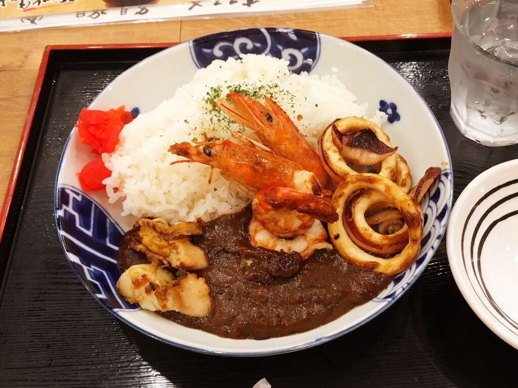 磯丸水産とゴーゴーカレーがコラボ 海鮮具沢山カレー M A D もうアタシ ダメ 磯丸水産とゴーゴーカレーがコラボ 海鮮具沢山カレー M A D もうアタシ ダメ