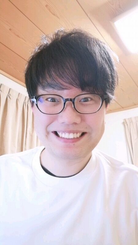 【岡山の星野源】おいら氏、笑顔の練習をする04