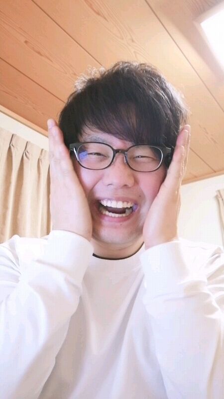 【岡山の星野源】おいら氏、笑顔の練習をする06