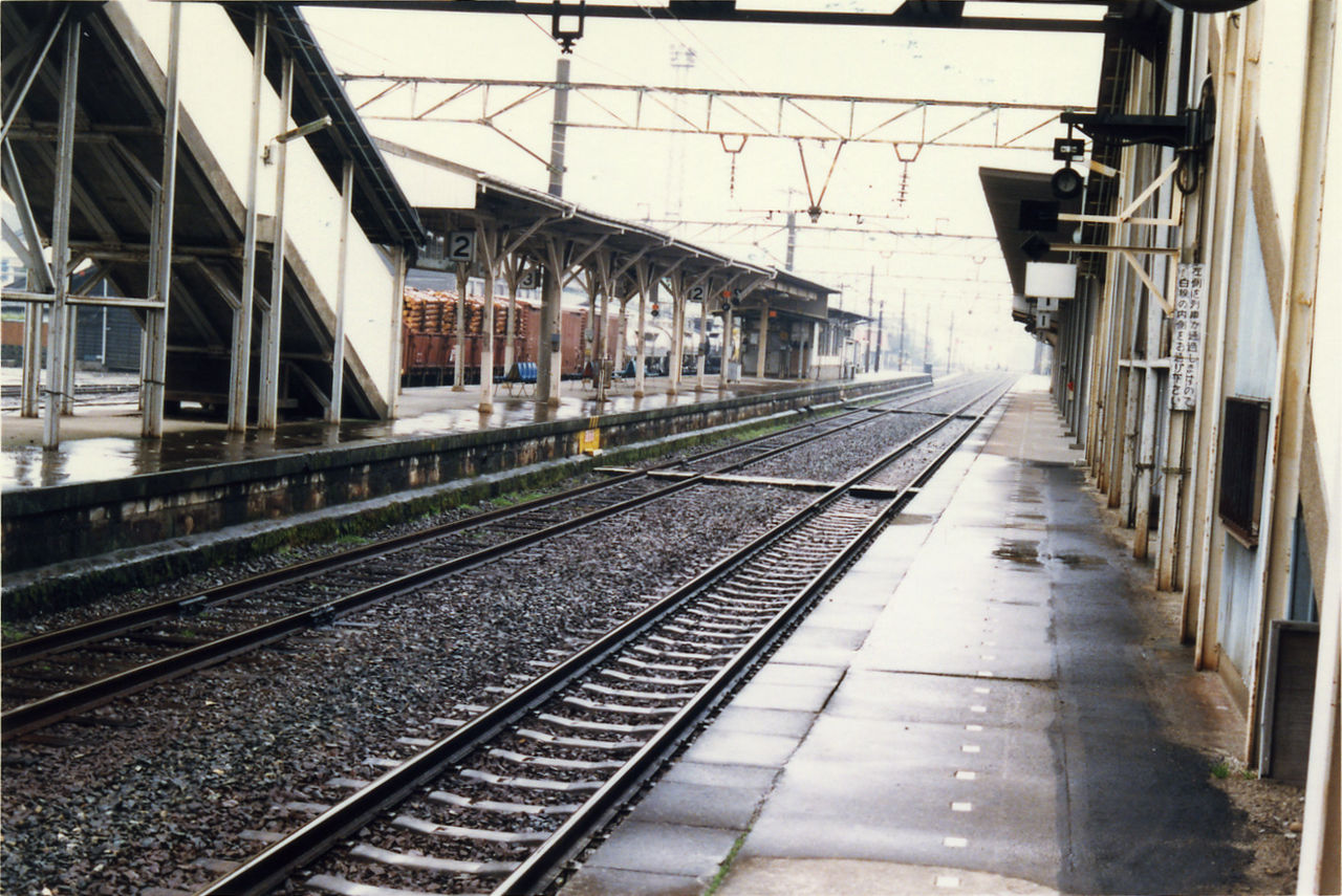 瀬高駅 プラットホームの旅 瀬高駅 プラットホームの旅