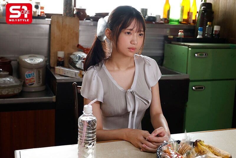 雛形みくる 巨乳 170cm Icup 未熟なお顔 成熟エロバグボディを変態おじさんが美味しくいただく全身ダラダラねっと