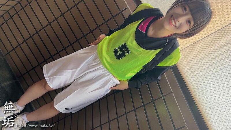 ハメ撮り 部活帰りの汗だく美少女と練習着のまま即ハメ青春SEX！ 運動部女子6人 性が乱れる中出しBEST