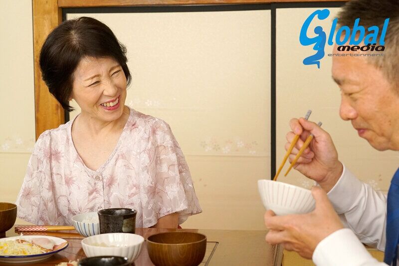 桜井美由紀 お母さん シン・異常性交 還暦母と子 其の壱 禁忌の肉体関係で快楽を貪り続ける閉経マ◯コ